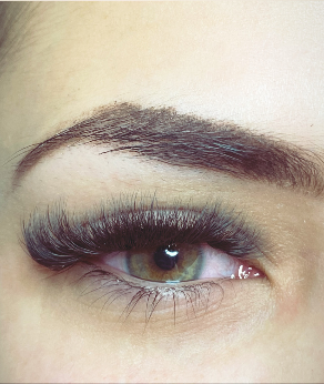 Skropstas un uzacis, Rīga