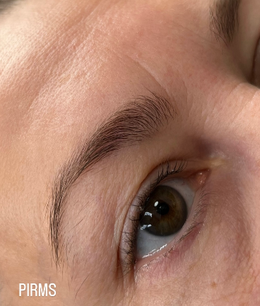 Skropstas un uzacis, Rīga