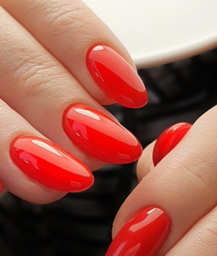 Gēllakas manikīrs, Rīga