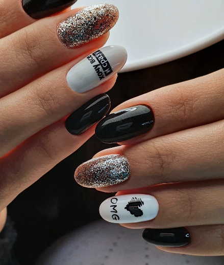 Gēllakas manikīrs, Rīga