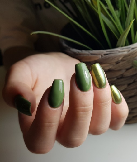 Gēllakas manikīrs, Rīga