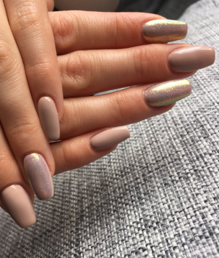 Manikīrs, Ikšķile