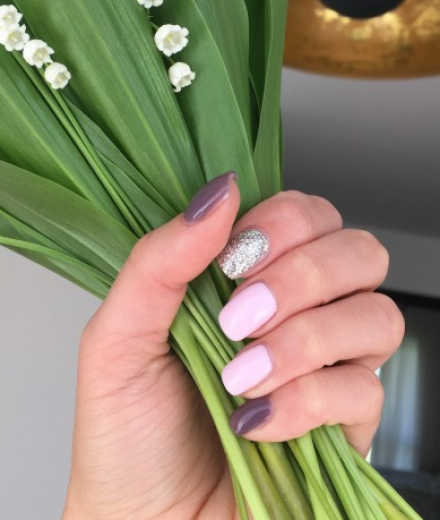 Manikīrs, Ikšķile