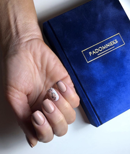 Manikīrs, Rīgas rajons