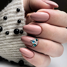 Manicure, Talsi