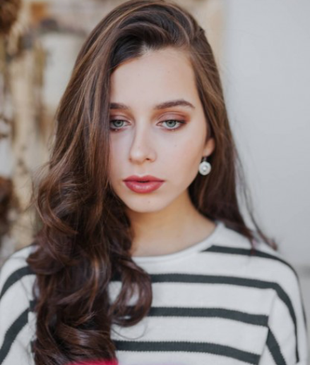 Vizāžists, Jelgava