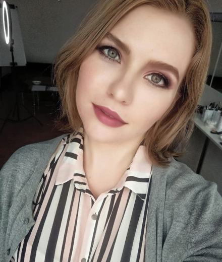 Vizāžists, Jelgava