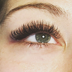 Skropstas un uzacis, Liepāja