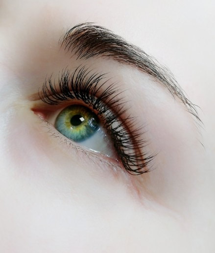 Skropstas un uzacis, Smiltene