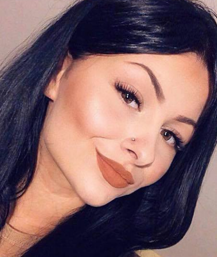 Skropstas un uzacis, Jelgava