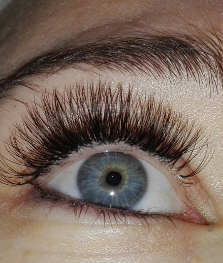 Skropstas un uzacis, Liepāja