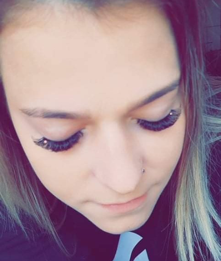 Skropstas un uzacis, Liepāja