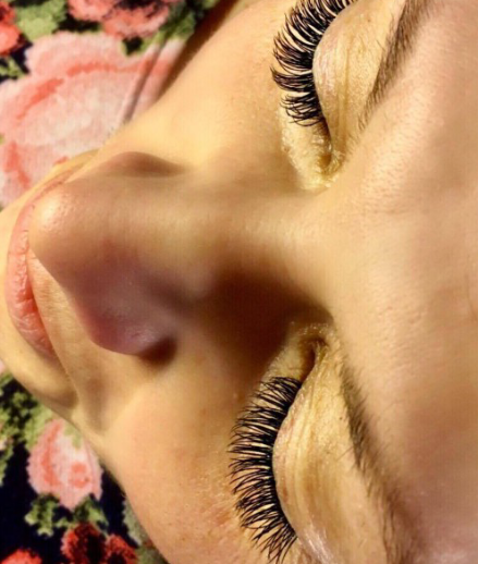 Skropstas un uzacis, Valmiera