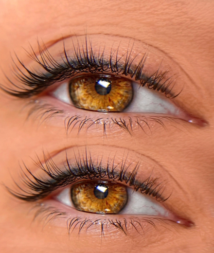 Skropstas un uzacis, Rīga