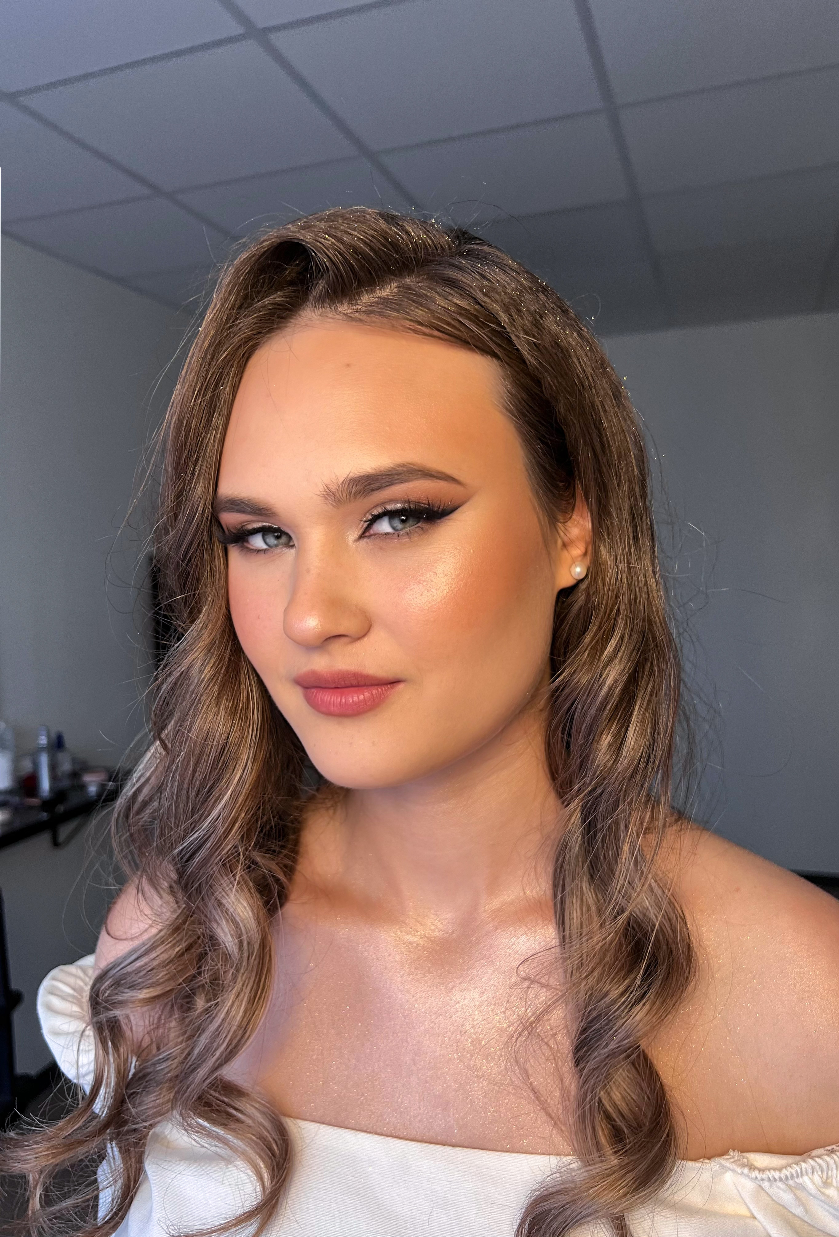 Vizāžists, Jelgava