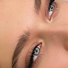 Lashes & brows, 