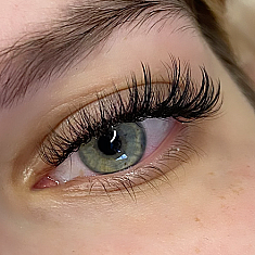 Skropstas un uzacis, mežciems