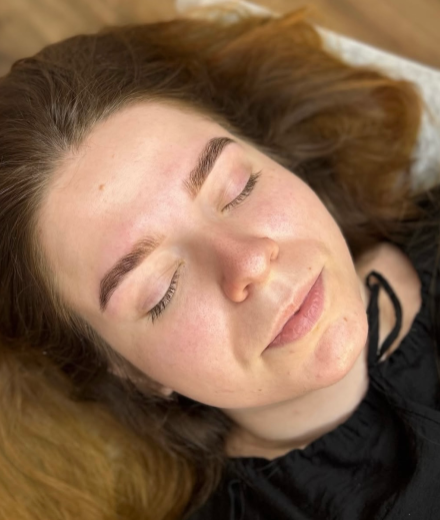 Брови и ресницы, Rīga