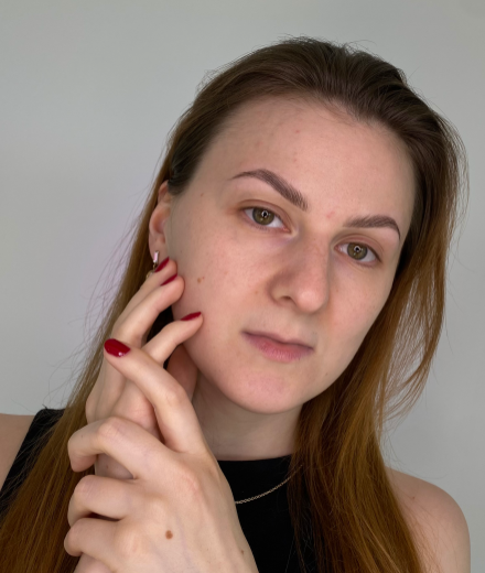 Skropstas un uzacis, Rīga